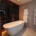 Nomada House By Sh Ξενοδοχείο 4*