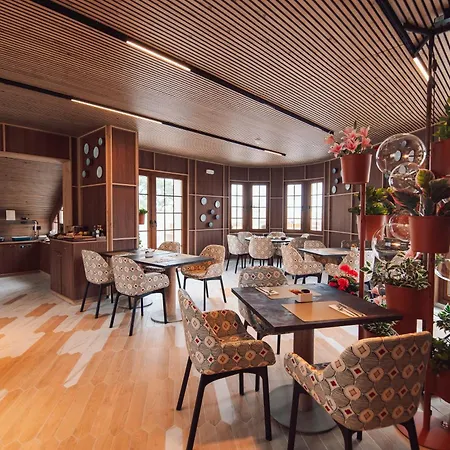 Nomada House By Sh Hotel 4*