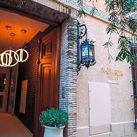 Hotel Nomada House By Sh