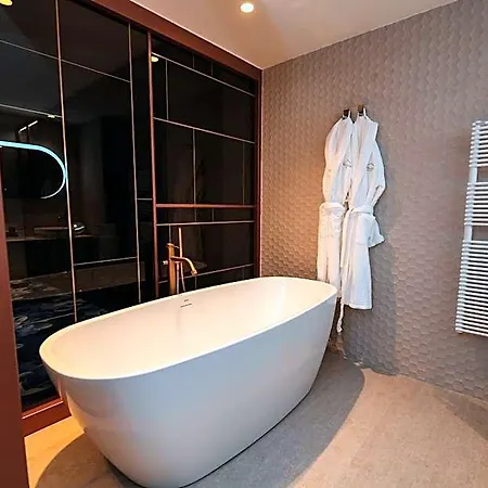 Hotel Nomada House By Sh 4*