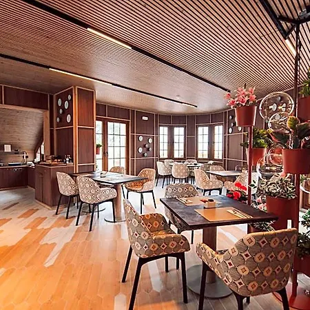 Nomada House By Sh 4* Dénia